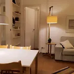 Rambla-plca Catalunya 2br Monthly -r.h