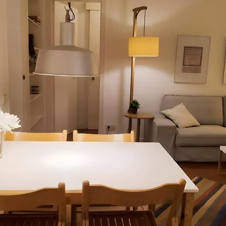 Rambla-plca Catalunya 2br Monthly -r.h Apartment *