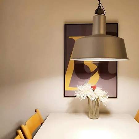 Rambla-plca Catalunya 2br Monthly -r.h Barcelona